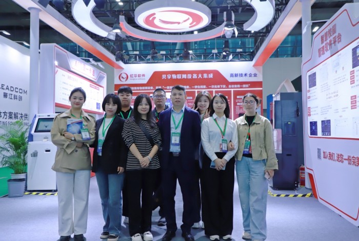 火爆收官|虹华校菁通参与第十届CCLE中国教育后勤展览会精彩回顾